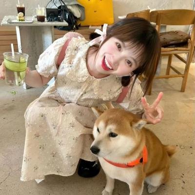 错位海报